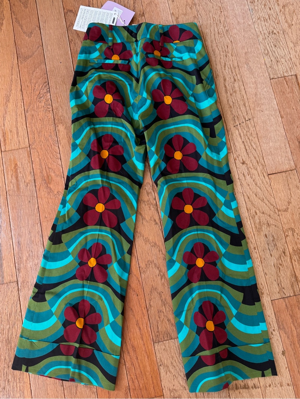 La DoubleJ - Retro Floral Wide-Leg Pants in Teal & Maroon - - Picture 9 of 9